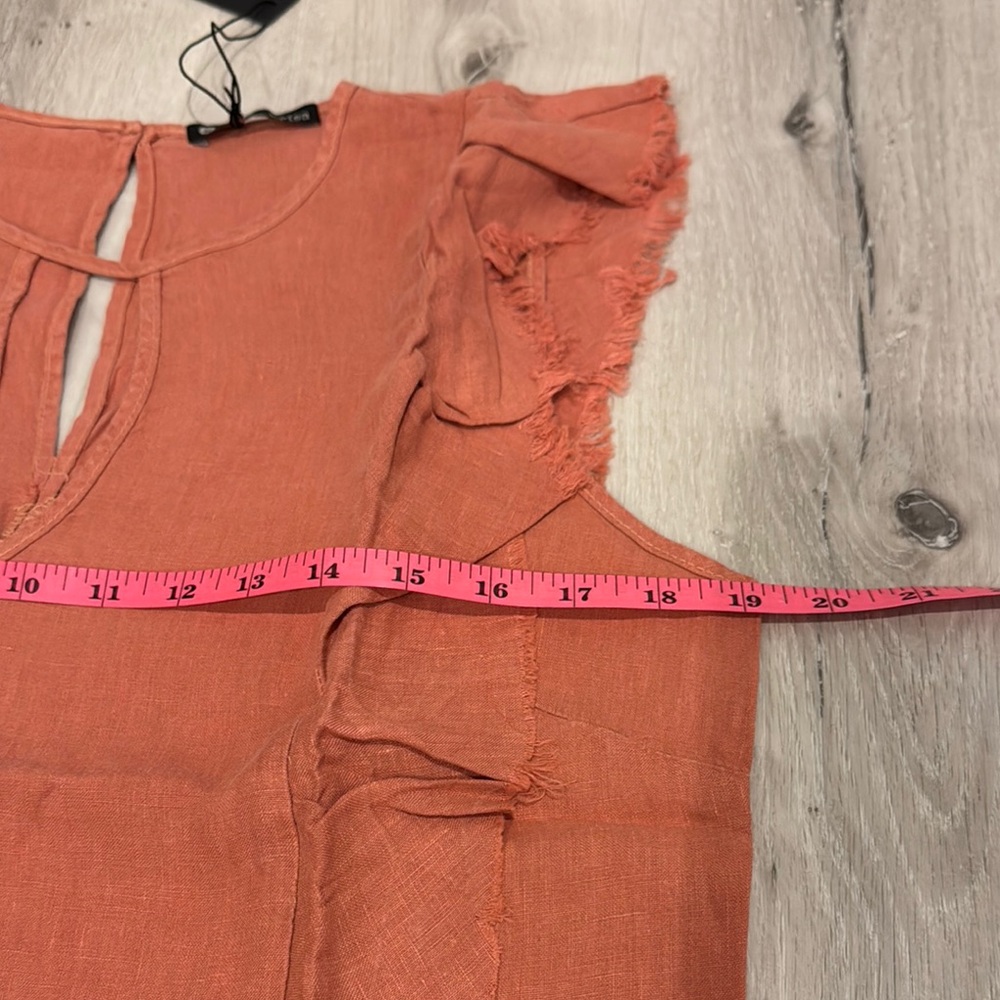 Krisa 100% linen Flutter Sleeve Blouse with side Ruffles and cut out front. - Picture 7 of 8